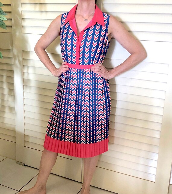 ModCloth Sleeveless Chevron Shirt Dress