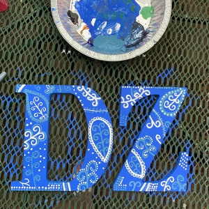 paisley letras de madera impresas