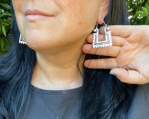 Tribal Mayan Pattern Sterling Silver Square Hoops… - image 3