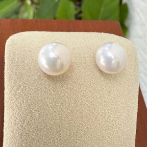 Orecchini di perle Akoya bianche di lusso / 7,0-8,0 mm / Oro 14 carati / Gioielleria raffinata