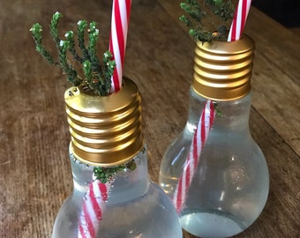 Light Bulb Cocktail Glasses – Novelty 400ml Drinkware Set with Straws (Set of 2)