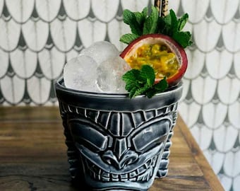 Ku Tiki Tasse, grau - Handgemachtes Keramik Tiki Sammlerstück