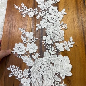 applique embroidery dress designs Applique Dress 2 Oma's Place Machine Embroidery Designs