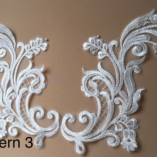 Lace Applique, light ivory,Lace for Wedding Dresses,Floral Lace Applique,veil Lace coming a  pair (2 Pieces)