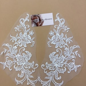 Lace Applique,white.sequins .Lace for wedding dresses.Lace applique for Wedding veils .Come 1 pair. (2 Pieces)