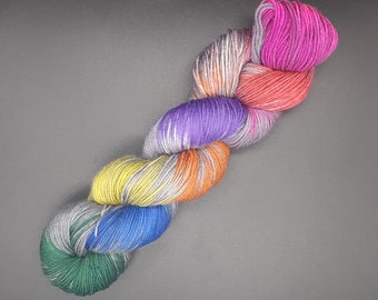 Strange weather - rainbow - rain - Hand dyed yarn - DK - Double knit - Merino Wool - wool - natural fiber - Variagated -