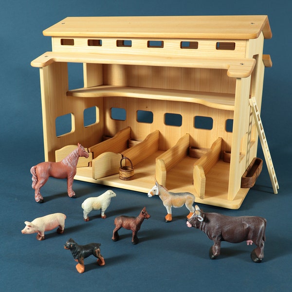 Solid Wood Farm - Bavaria | Wooden Barn for Farm Animals | Gift for kids | Wooden Horse Stable | Handmade Wooden Farm | Waldorf Animals