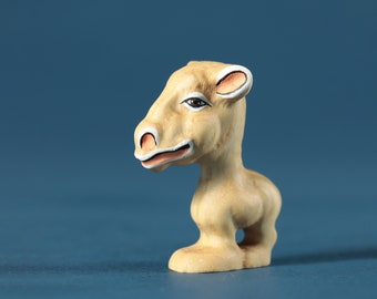 Holzschaf Cartoon Charakter | Holzspielzeug | Handgemachtes Schaf | Tiere vom Bauernhof | Montessori Tiere | Waldorf Spielzeug | Geschenk für Kinder