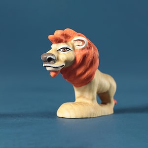 Personaje de dibujos animados de león de madera / Juguetes de madera / León hecho a mano / Animales de sabana / Animales de Safari / Juguete Waldorf / Regalo para niños