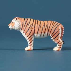Wooden tiger toy 2025
