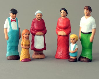 Wooden dolls, Puppets toy, Peg dolls family, Human figurines, Waldorf toys