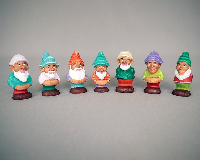 Wooden toy Snow White and 7 Dwarfs, Fairy Tale Gnome, Waldorf toys, Wooden Toys Figurine, Gift for Kids, Wooden Toy Miniature image 2