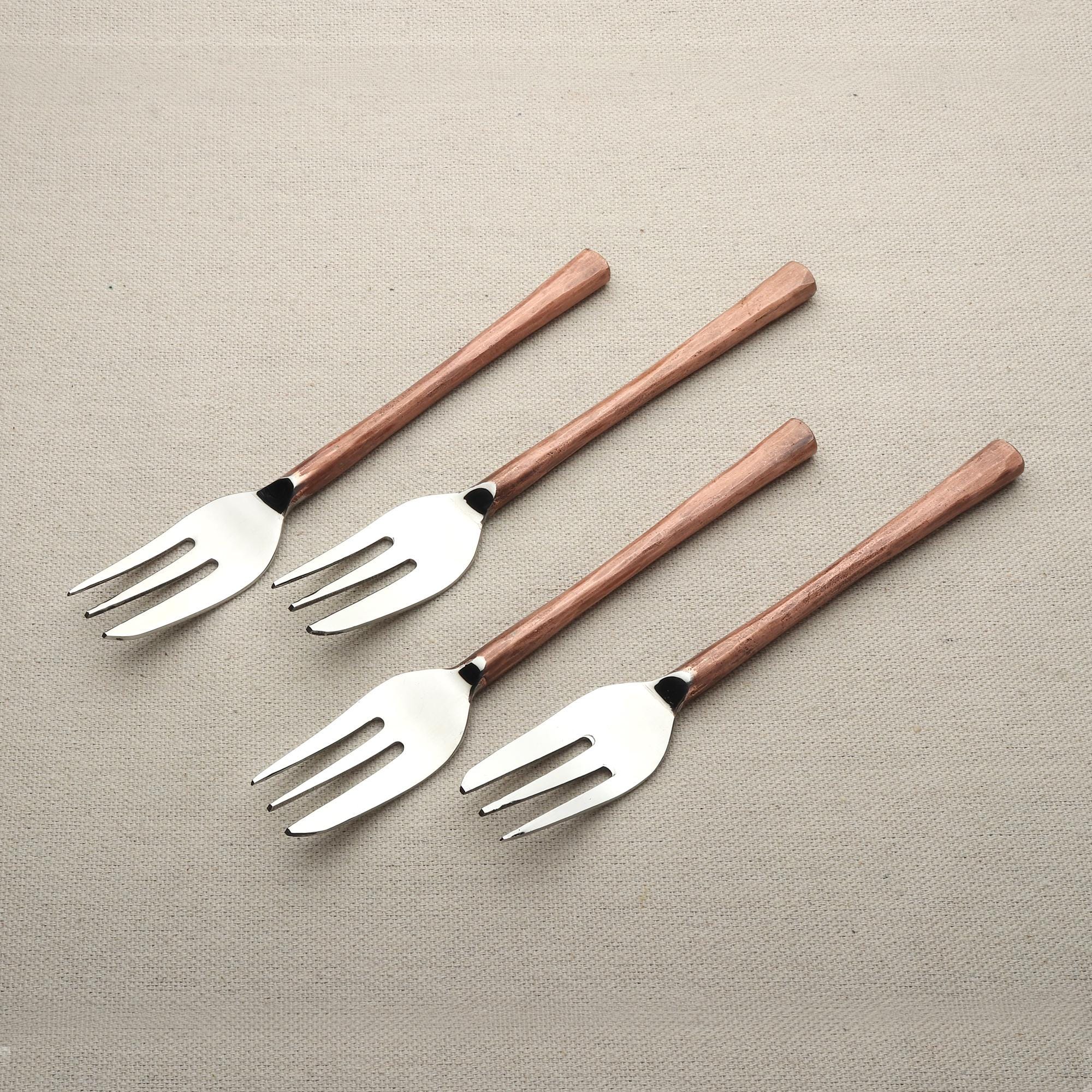INOX メディッキ デザート/ペストリーフォーク 4本セット - Etsy 日本