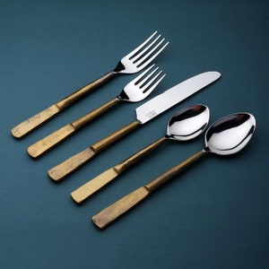 INOX ARTISANS Celia Flatware 5-Pc. Place Setting (Serves 1)