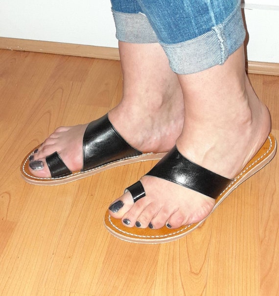 Dqueduo Womens Sandals Flip Flops with Arch Support High Increased Platform  Sandals for Women Dressy Summer Orthotic Sandals Cushion FootBed Comfort  Wedge Sanda… | Frauen sandalen, Modische sandalen, Schuhe frauen