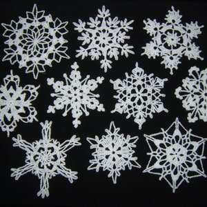 Set of 10 Crochet Snowflakes( 3.3"-4.7"), Christmas  Ornaments, Window Decor