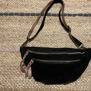 Sac banane femme cuir , Bum bag , hip bag pochette banane cuir Noir Black