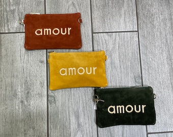 Pochette en daim Amour , idée cadeau , pochette téléphone , sac bandoulière,sac de sac , purse