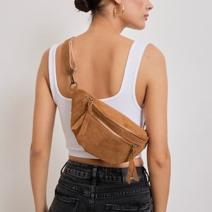 Sac banane femme cuir , Bum bag , hip bag pochette banane cuir image 1