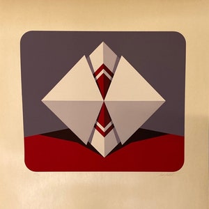 Puede incluir: Una impresión de arte abstracto geométrico con un diseño blanco, rojo y gris. La impresión presenta una forma geométrica estilizada con un patrón de rayas rojas y blancas. La impresión se titula "SPALATIN" e incluye el texto "judith l. posner & assoc., inc."