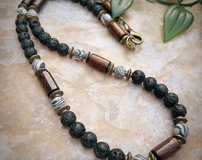 Men's Volcanic Lava & Malachite Necklace