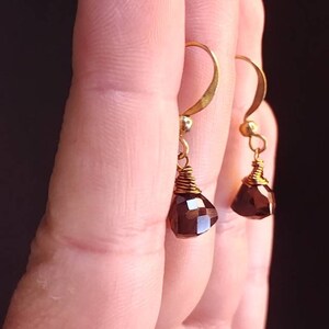 Smoky Quartz - Classic - Tiny - Genuine - Gemstone - Faceted - Trillion - Gem - Fancy - Upscale