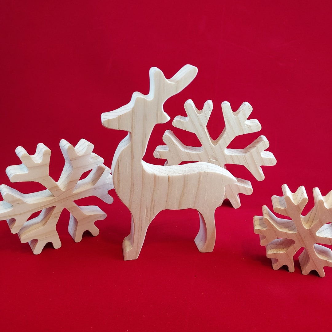 Classic Wood Reindeer, Rustic Wood Reindeer, Reindeer Shelf Decor