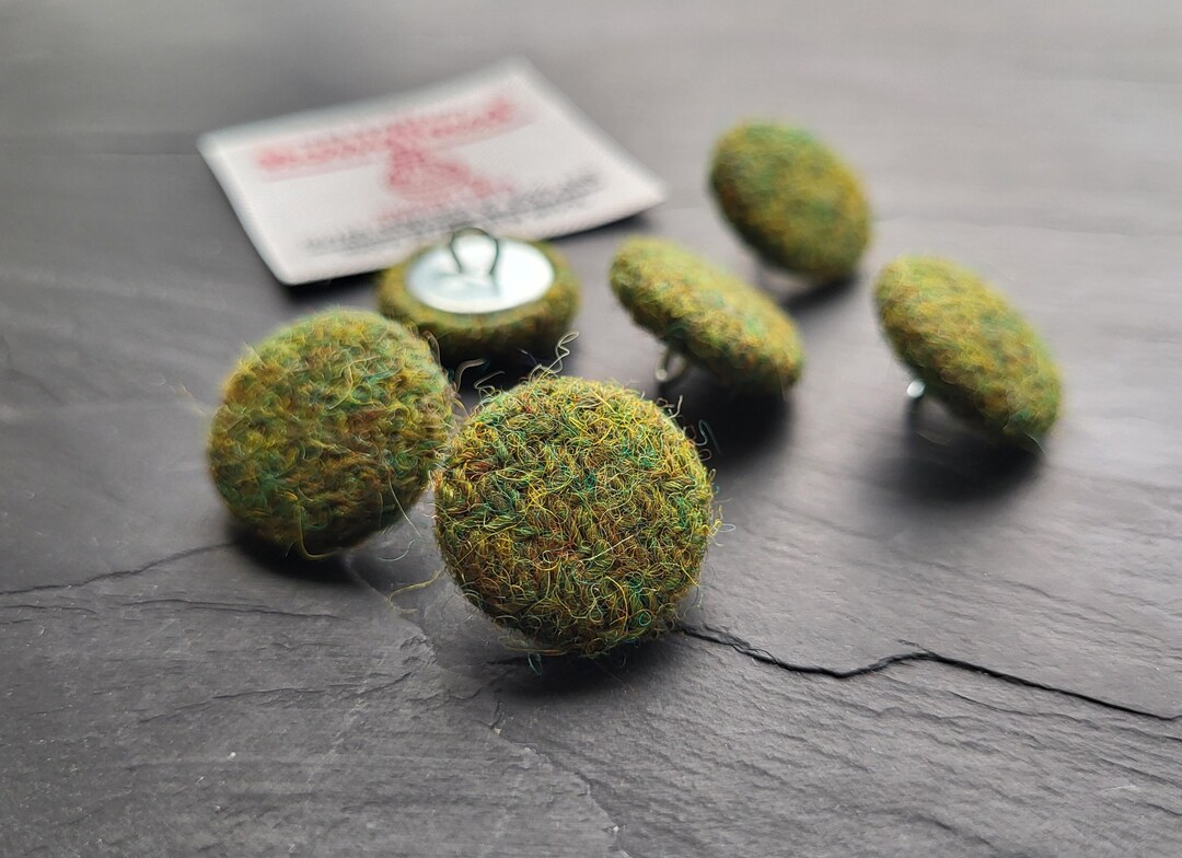 Avocado Buttons Avocado Green Harris Tweed Fabric Buttons, Hand Covered Shank Buttons ...