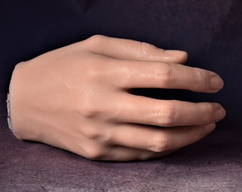 Severed silicone hand, realistic silicone fingers