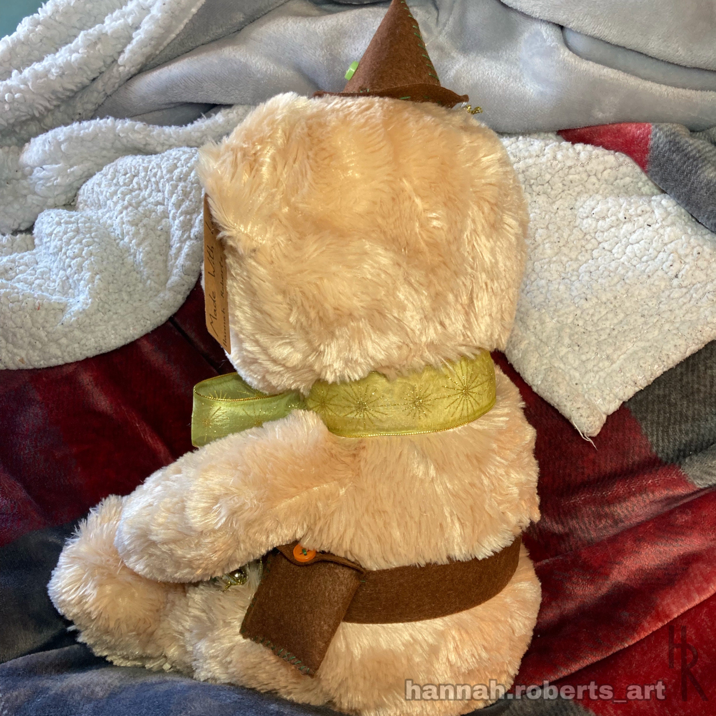 Darwin Custom Spider Eyed Explorer Bear Plushie - Etsy