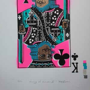 King of Clubs II - Arte original em estêncil em spraypaint, assinada e editada pelo artista Dylan Bell