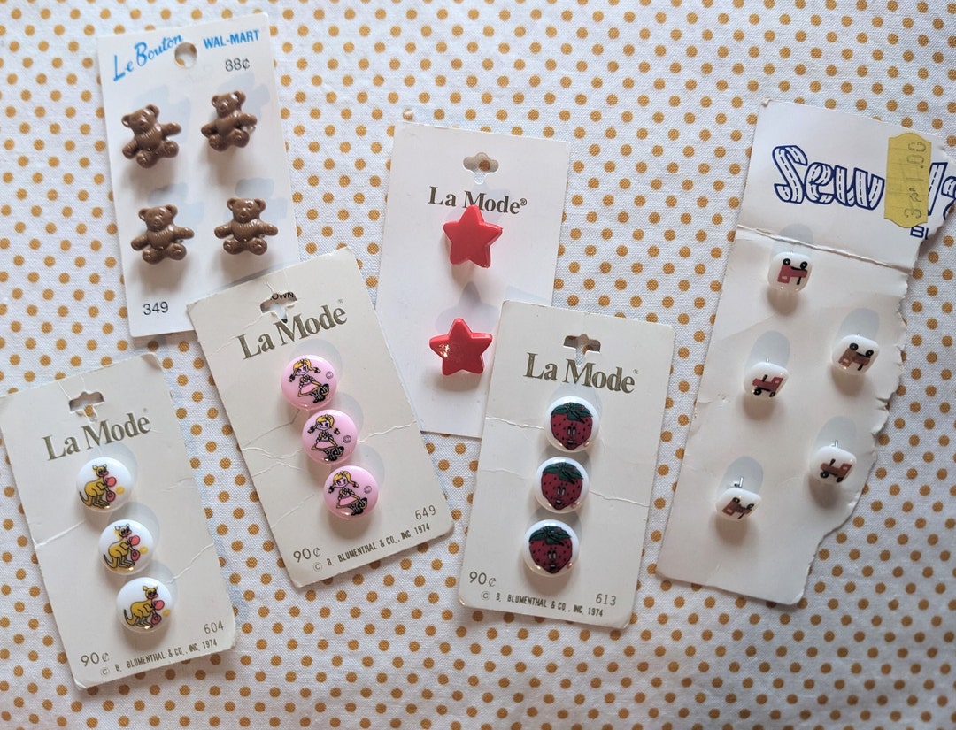 Vintage Novelty Buttons Etsy