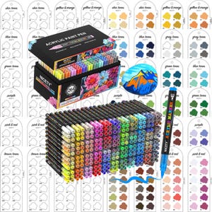以下が含まれることがあります： 黒い箱に264本の水性アクリル絵の具ペンが入ったセット。花柄のデザイン。ペンは虹色に配置され、青いペン1本とカラーチャートが見える。箱には「NICETY ACRYLIC MARKER」と書かれている。