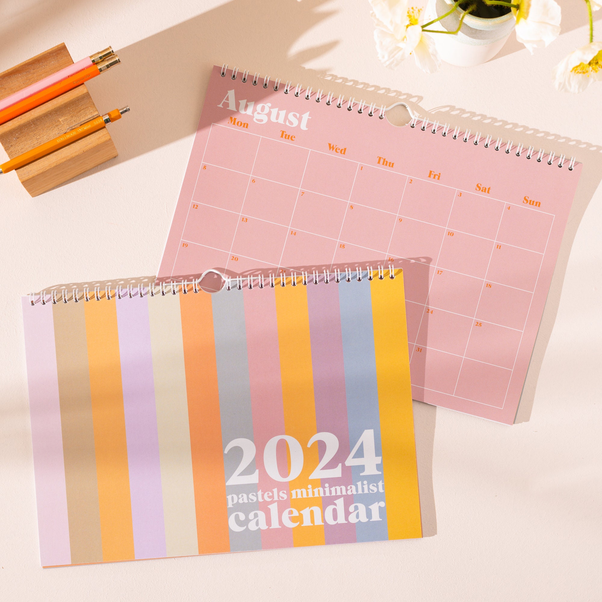 2024 Desk Calendar - 12 Months Large Desk Calendar 2024, Jan. 2024 - Dec.  2024, 17 x 12, Corner Protectors, Hanging Hook, Desk/Wall Calendar for