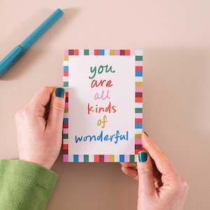 vous êtes merveilleux carte de vœux | Design audacieux multicolore | Message positif | Carte A6 en papier recyclé | Intérieur vierge avec enveloppe kraft