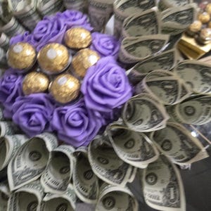 Geschenk für jeden Anlass - perfekt für Geburtstage, Promotionen, Hochzeiten und besondere Anlässe. Verschenken Sie Stil!