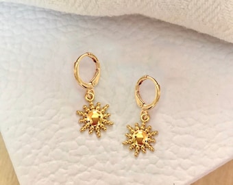 Gold Plated Sun Earrings Mini Hoop Earring Creoles clips sleepers gold plated medal charms ears