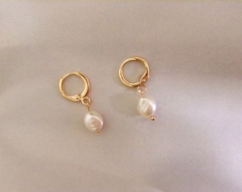 Mini Hoop Earring Plaqué or Perle Nacre mini créoles dormeuses hoop boucles d'oreilles pendant médaille perle charms oreilles