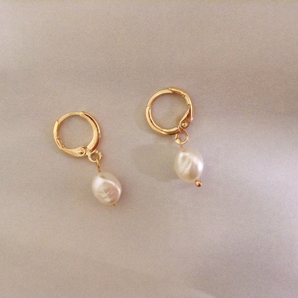 Mini Hoop Earring Plaqué or Perle Nacre mini créoles dormeuses hoop boucles d'oreilles pendant médaille perle charms oreilles