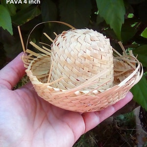 Pava. Puerto Rican jíbaro hat. Traditional Puerto Rican hat. 4&quot;, 2&quot;, and 6&quot; in size. Accessory. Traditional clothing. Puerto Rican festivals.