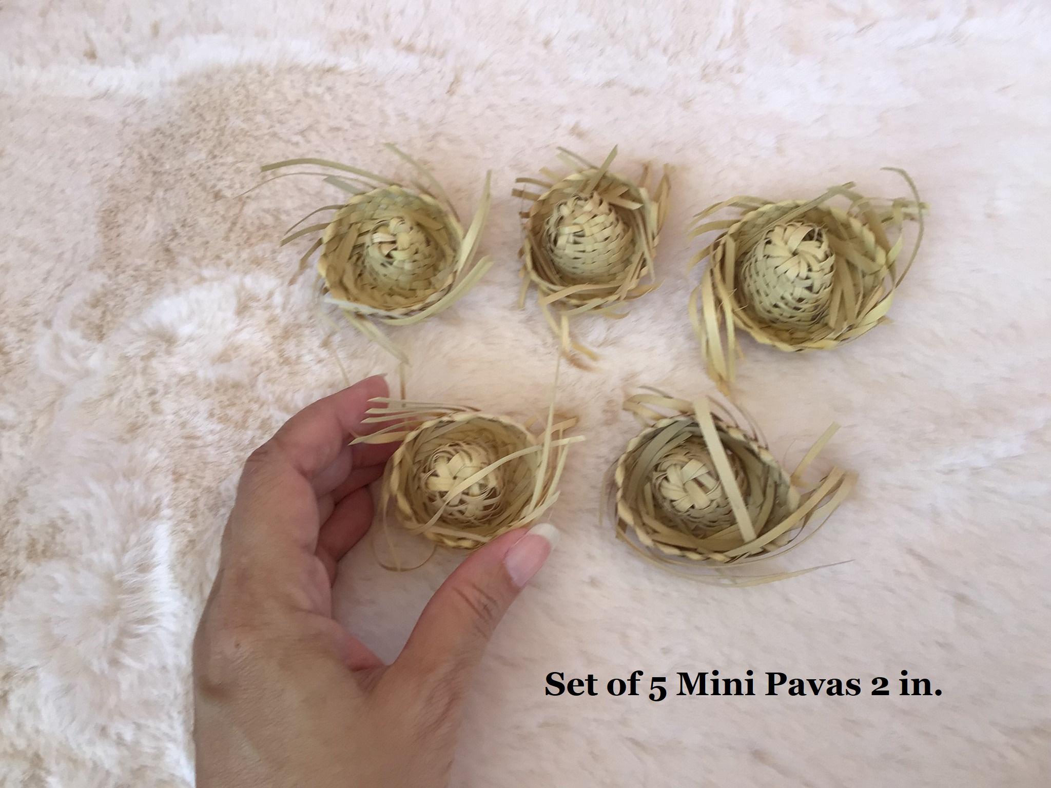 Pava. Puerto Rican jíbaro hat. Traditional Puerto Rican hat. 2", 4", and 6" in size. Accessory. Traditional clothing. Puerto Rican festivals.