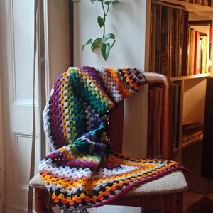 Crochet Handmade Granny Square Blanket / Throw // Customisable Retro Vintage Style