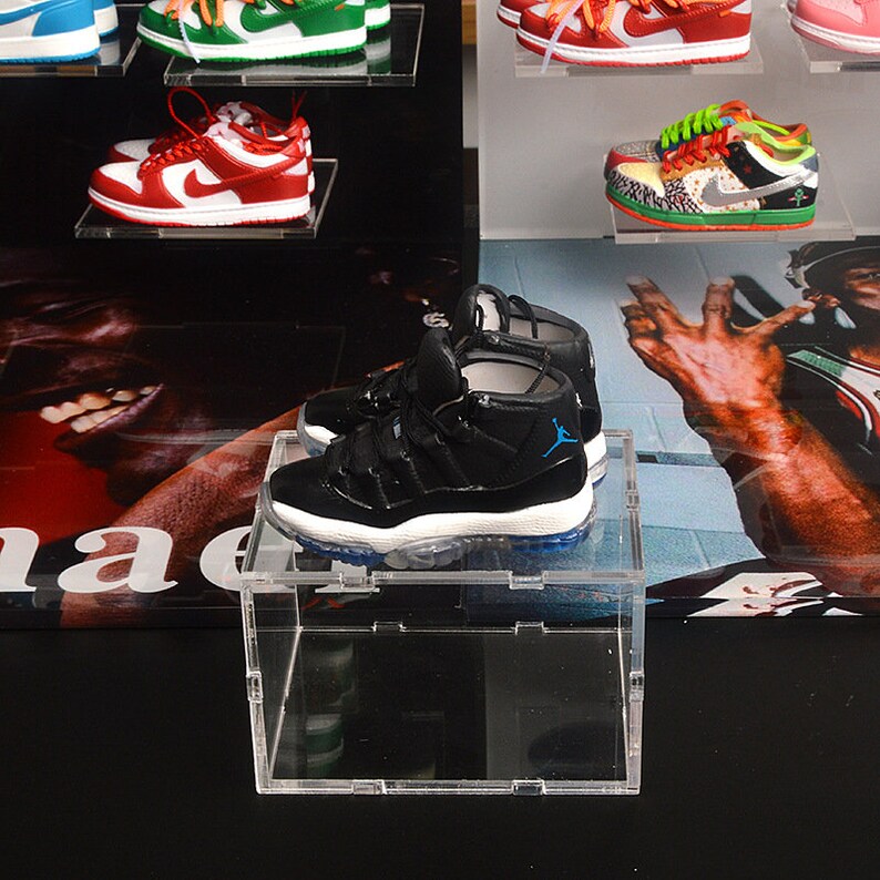 AIR JORDAN 11 3D Mini Sneaker Keychain Gift Set With Box Etsy