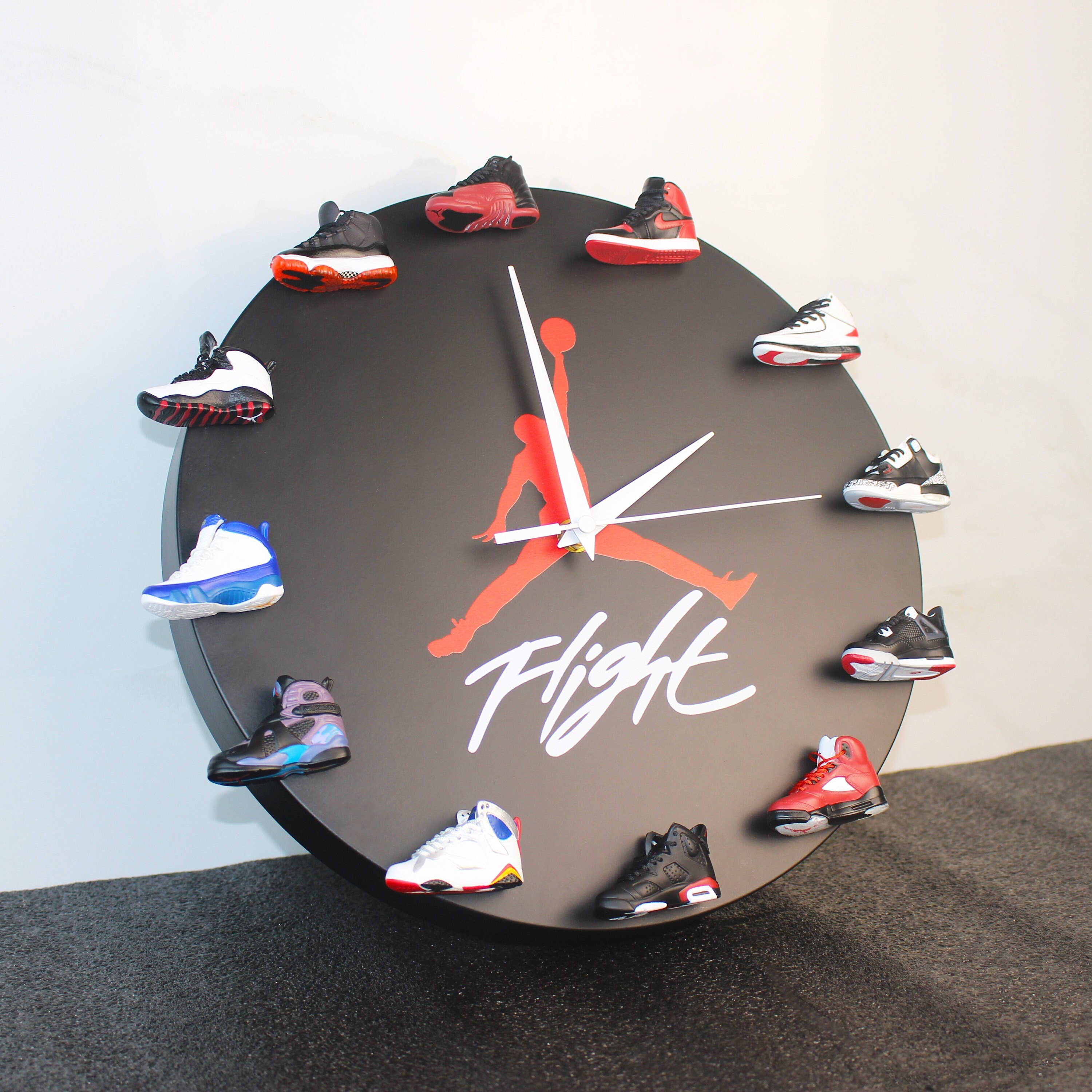 nike mini shoe clock