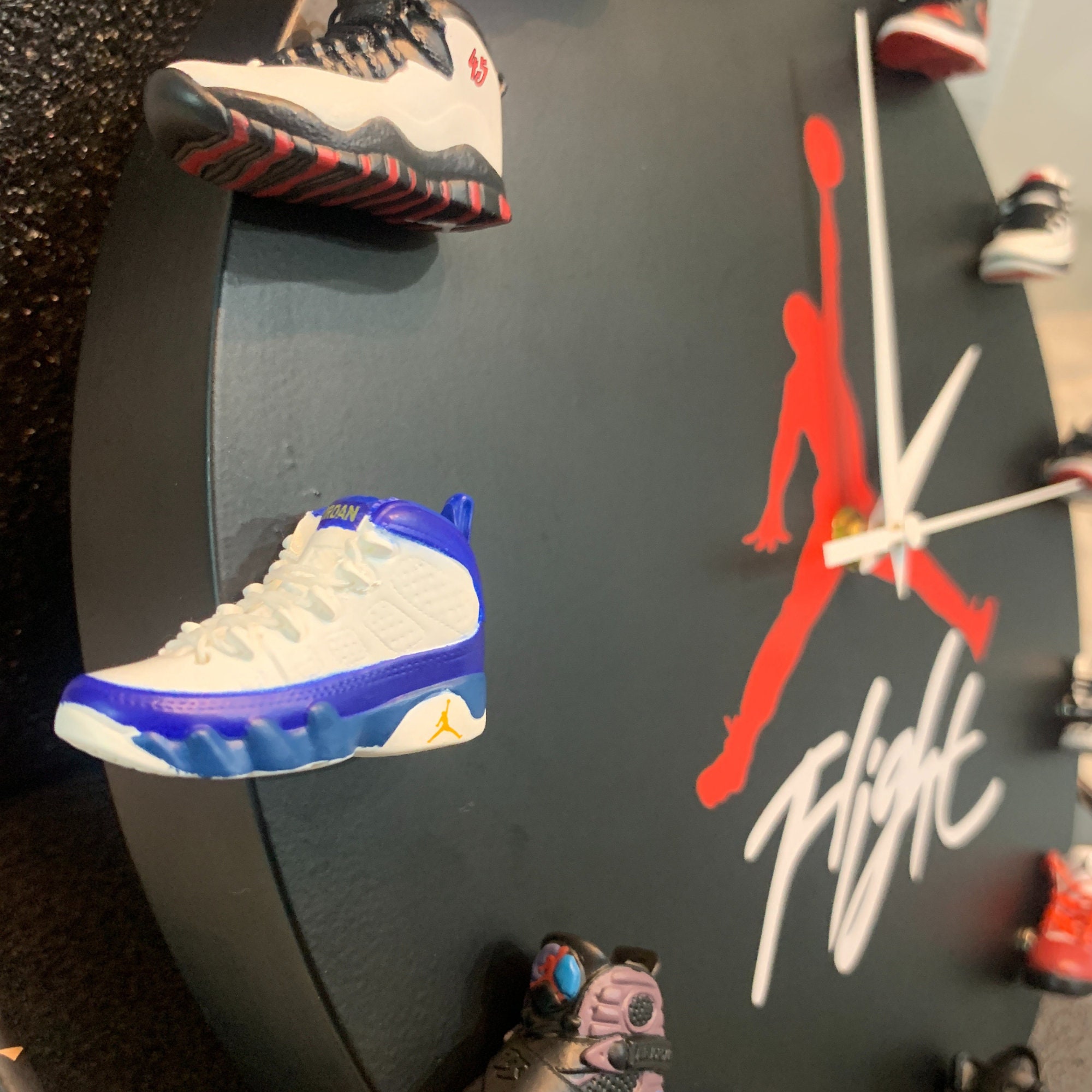 Reloj de pared Jordan reloj de hierro Air Jordan con 12 mini | Etsy México