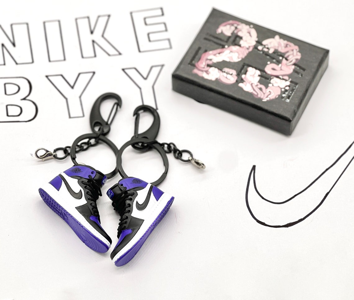 3D Mini Sneaker Keychain With Shoe Boxaj1court Etsy