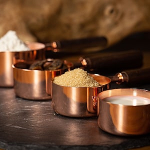 Rose Gold Measuring Cups, Set of 4, Wood Kitchen Utensils, Baking Cups, Custom Cup Set, Personalised Baking Accessories