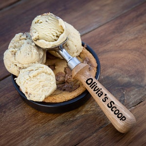 Personalised Ice Cream Scoop, Baking gift, Wooden Scoops, Wood Handled Ice Cream Spoon, Ice Cream Lover gift, Custom Ice Cream Scoop