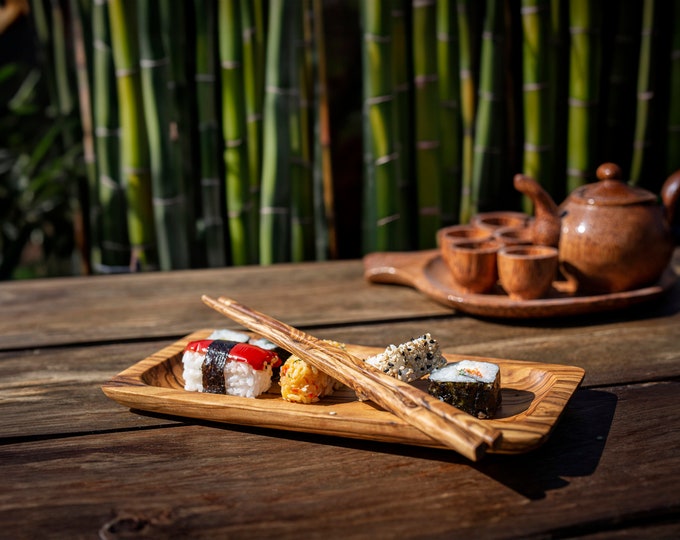 Olive Wood Sushi Plate, Sushi Serving Tray, Sushi Gift, Olive Chopstick Board, Handmade Sushi Set, Sushi Accessory, Custom Chopsticks