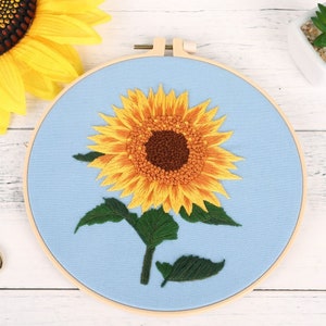 Floral Beginner Embroidery Kit - Modern Flower Plant Hand Embroidery Full Kit - DIY Floral Needlepoint Hoop Wall Art Kit - Adult Crafts
